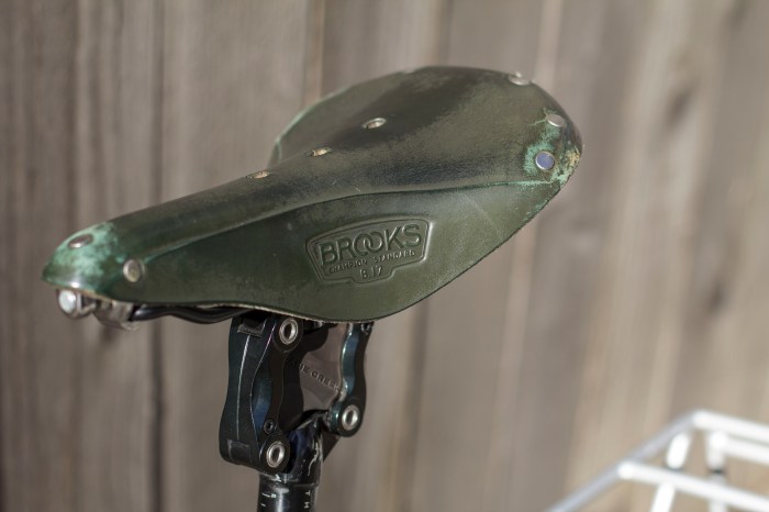 Venerablke Brookes B17