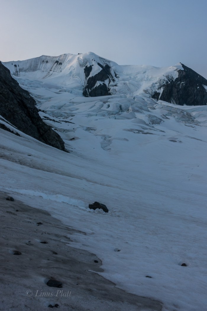Icefall Peak and Gulkana Group-49